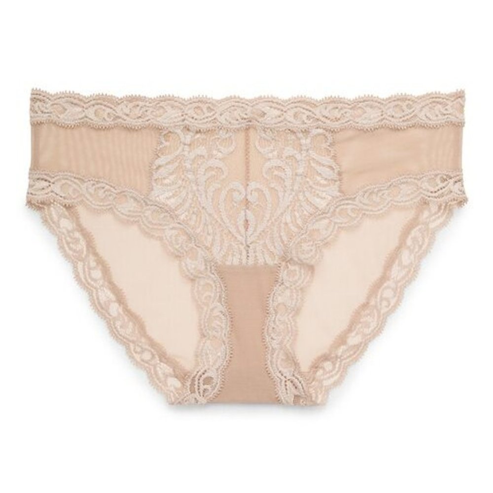 NWT NATORI FEATHERS HIPSTER- BASICS in Cafe Size S